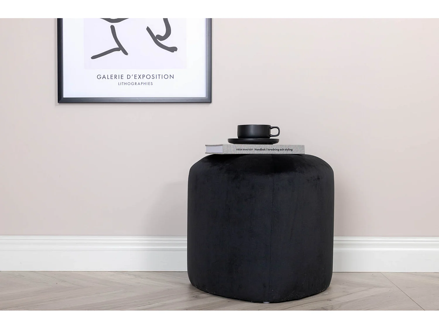 Pouf en Velours "Peg" 46cm Noir