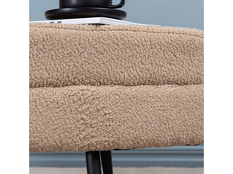 Otto Pouf, Hocker Teddystoff beige, schwarz.