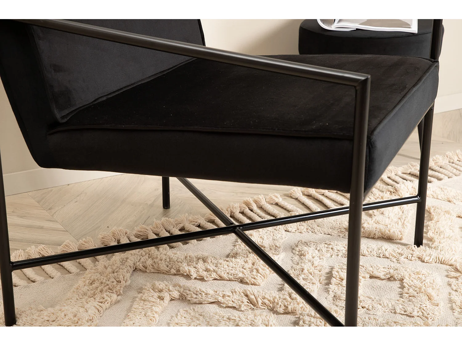 Fauteuil Design Velours "Rakel" 78cm Noir