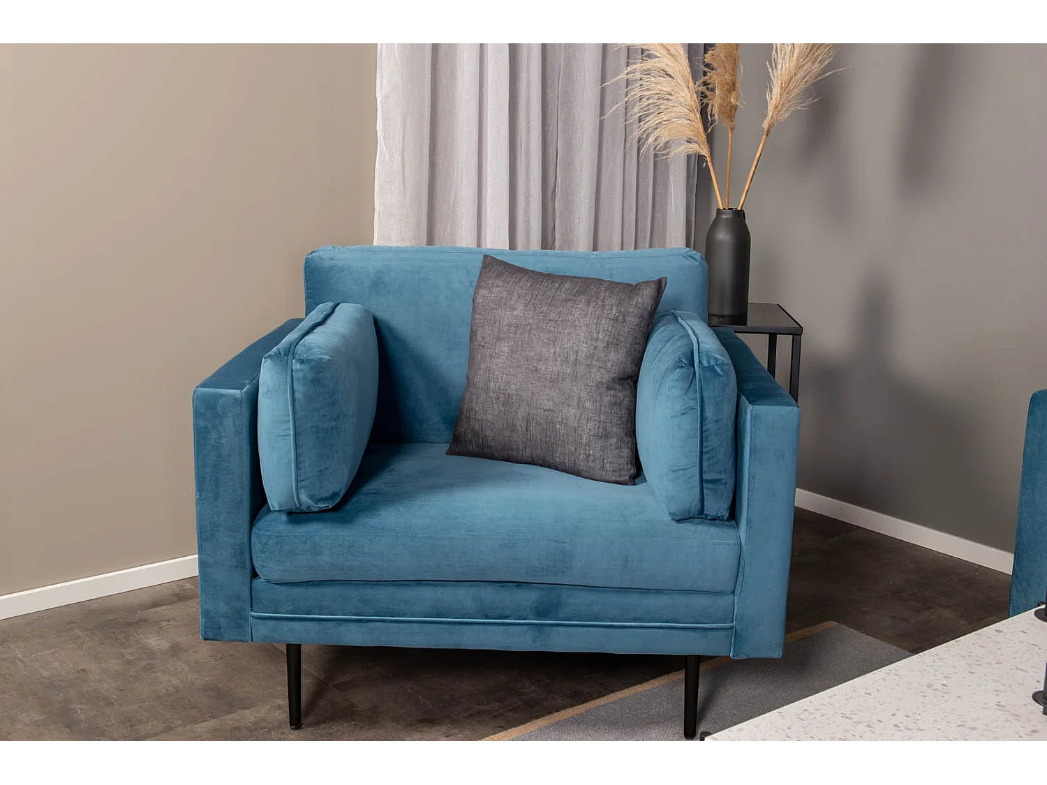 Boom II fauteuil velours blauw.