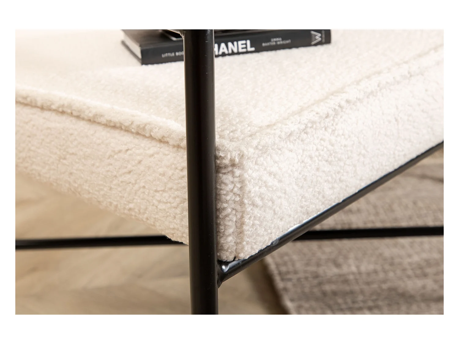 Rakel fauteuil teddy stof offwhite.