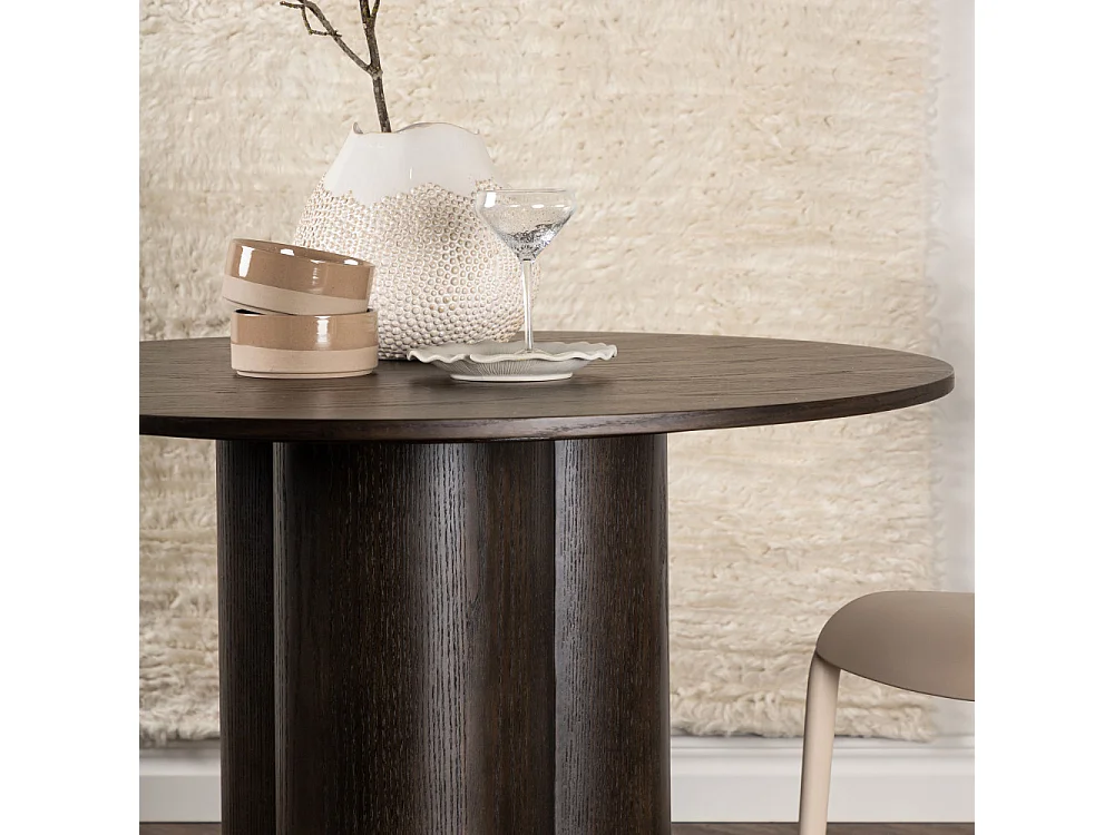 Olivia eetkamertafel Ø110cm bruin.