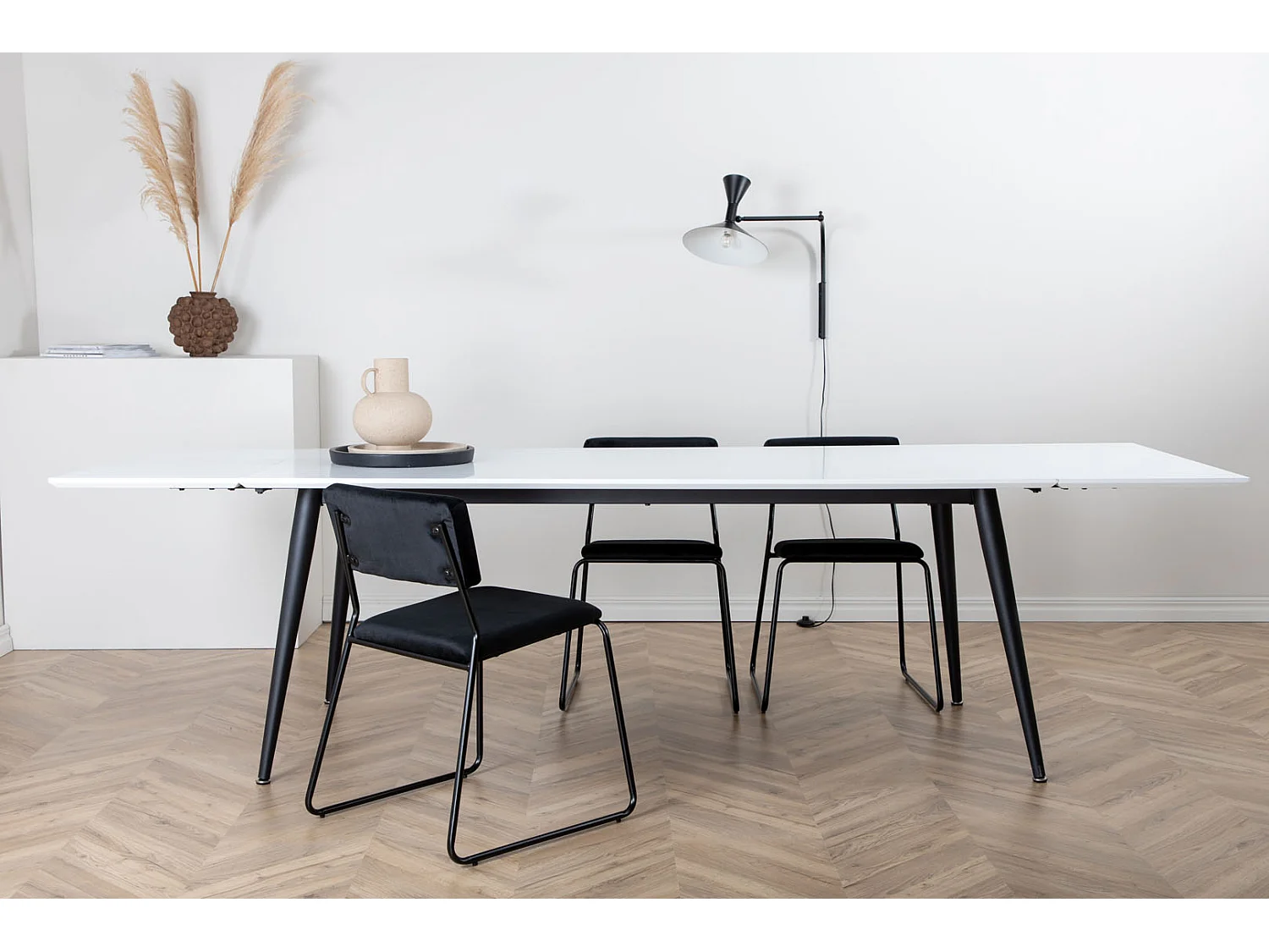 Jimmy eetkamertafel 90x195/285cm met extra plaat HPL wit, zwart.