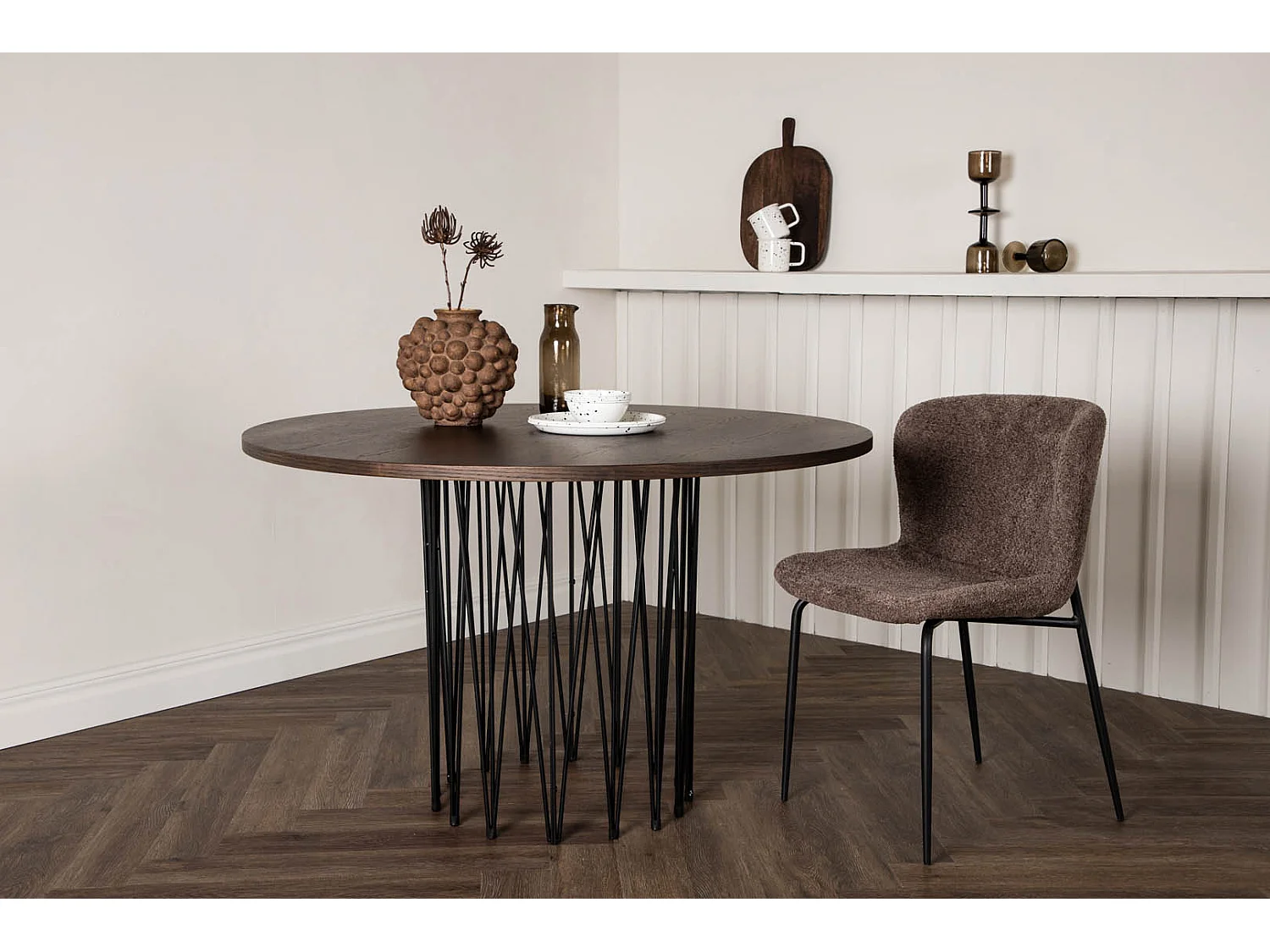 Stone Esstisch Ø120cm schwarz, braun.