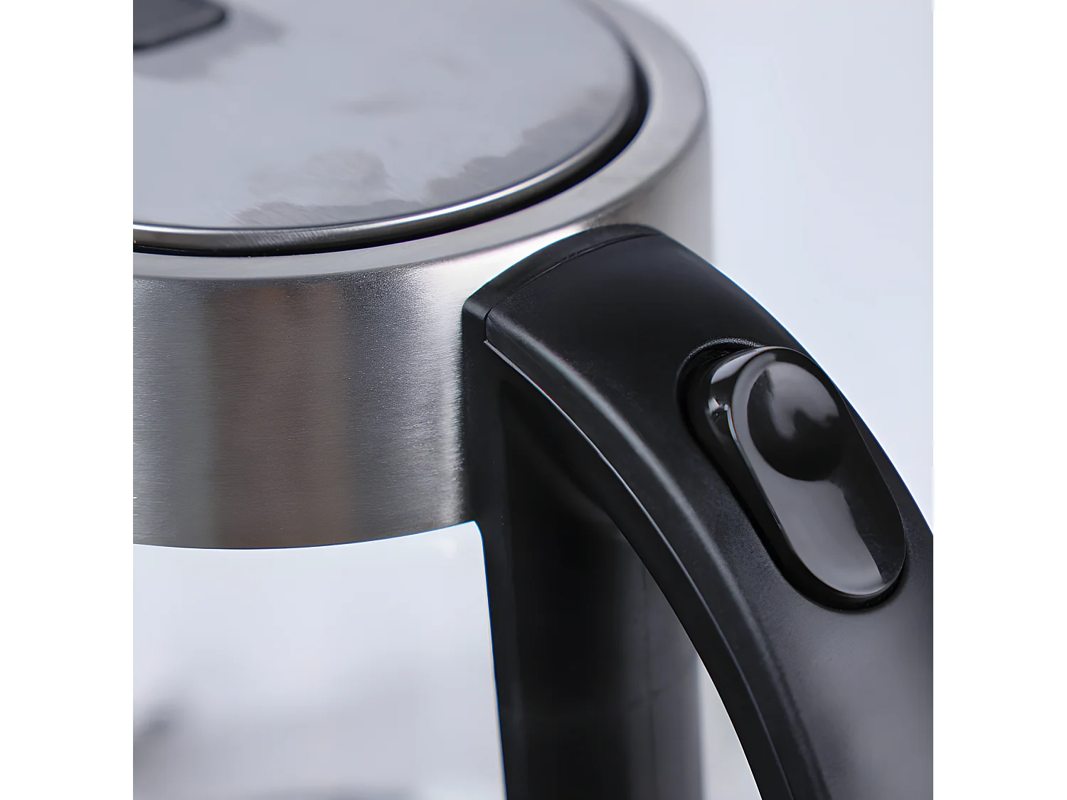 Bouilloire électrique translucide 2L acier chromé et verre - LUXIO