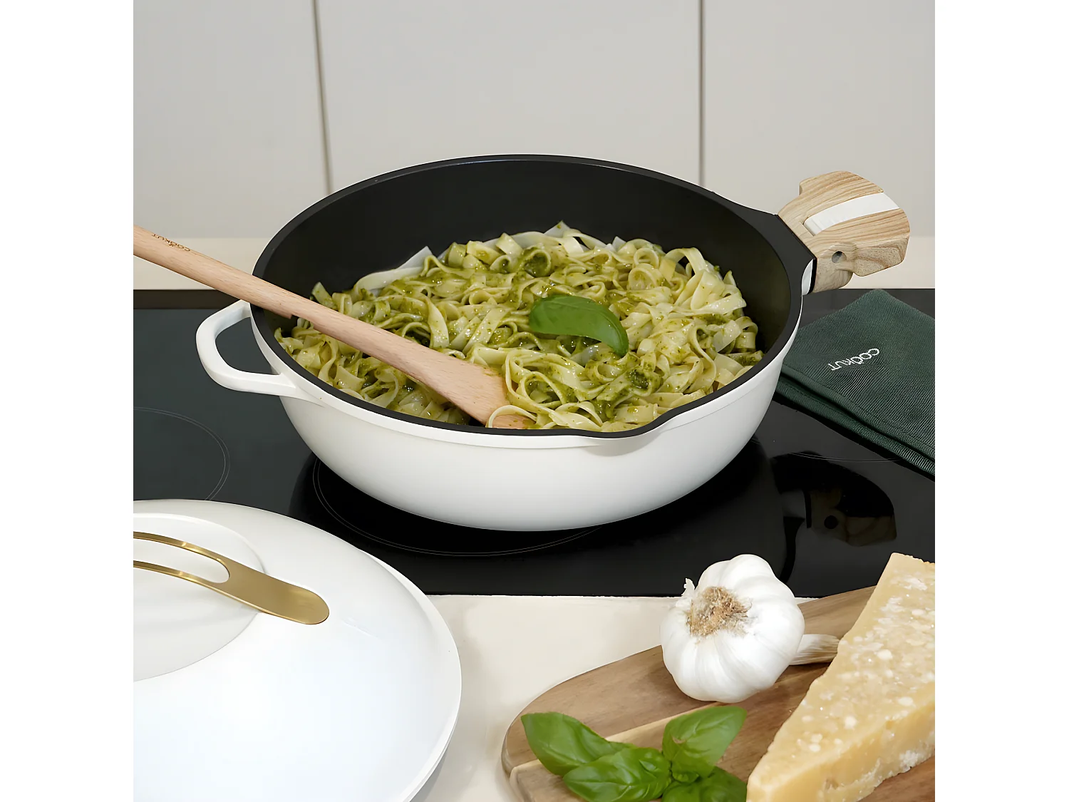 La fabuleuse poêle 8 en 1 meringue 28 cm