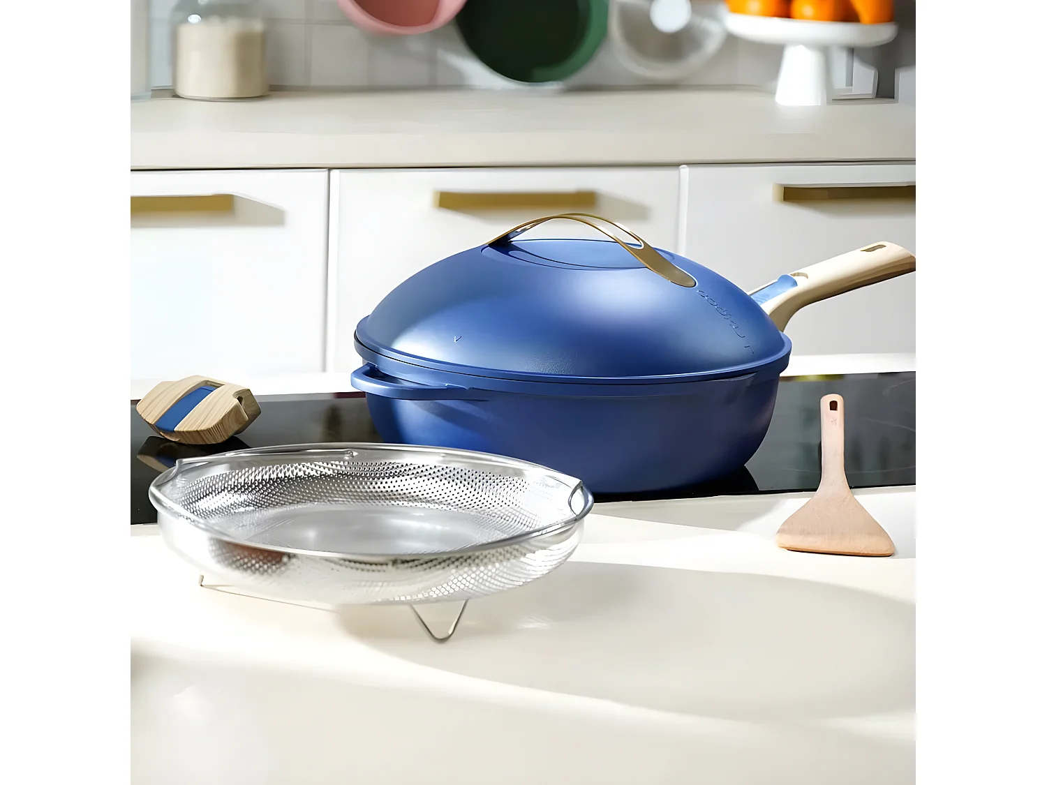 8-in-1 pan van gerecycled metaal saffier Ø 28 cm, La Fabuleuse