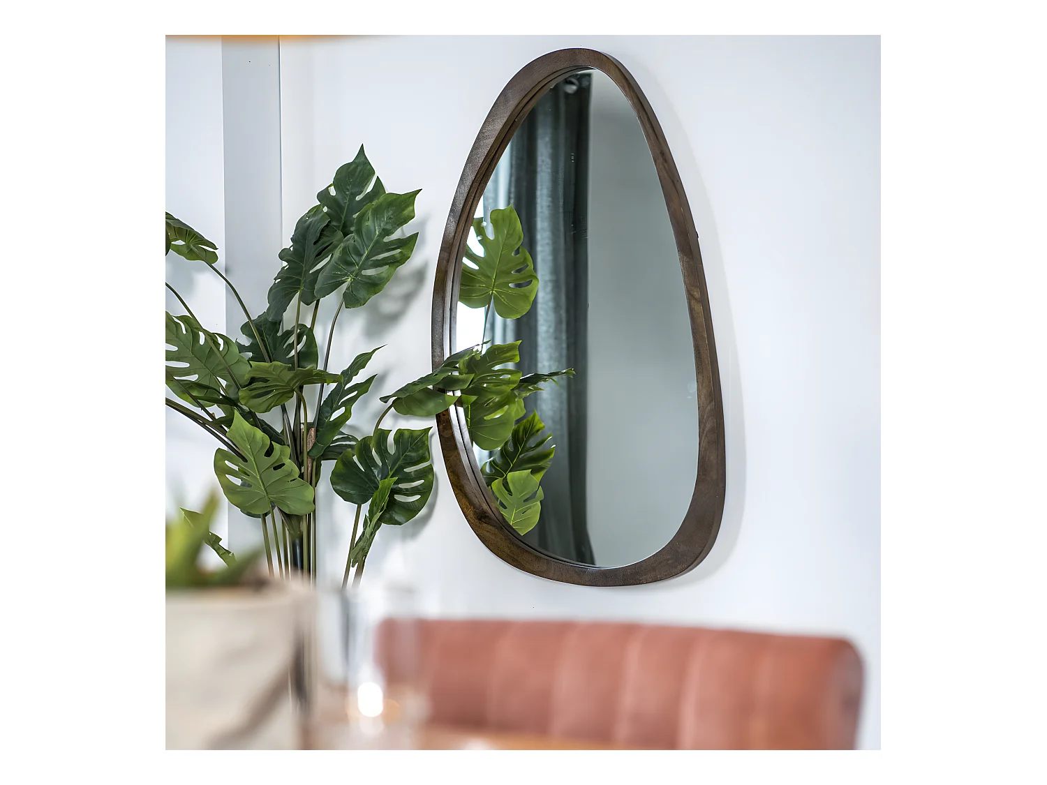 Plecto - Miroir organique en bois - Bois foncé