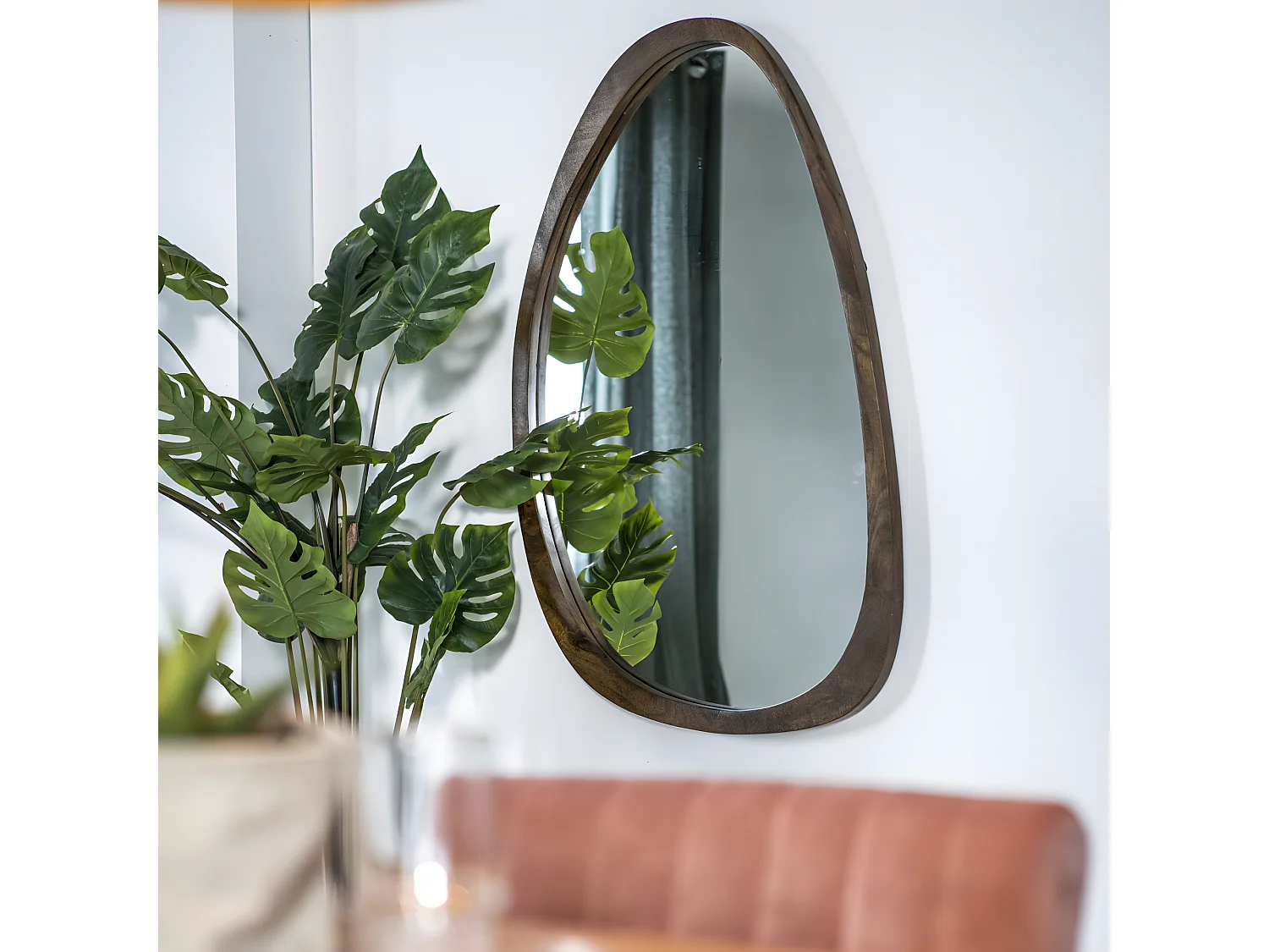 Plecto - Miroir organique en bois - Bois foncé