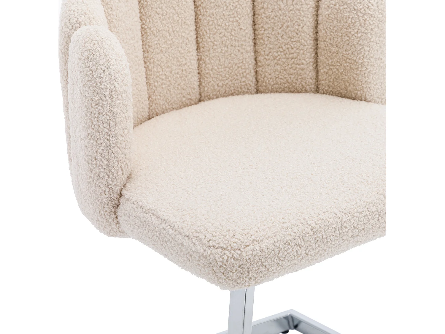 Stuhl 2er-Set – L-förmige Struktur – blütenblattförmige Rückenlehne – Kaschmir – Beige und Silber