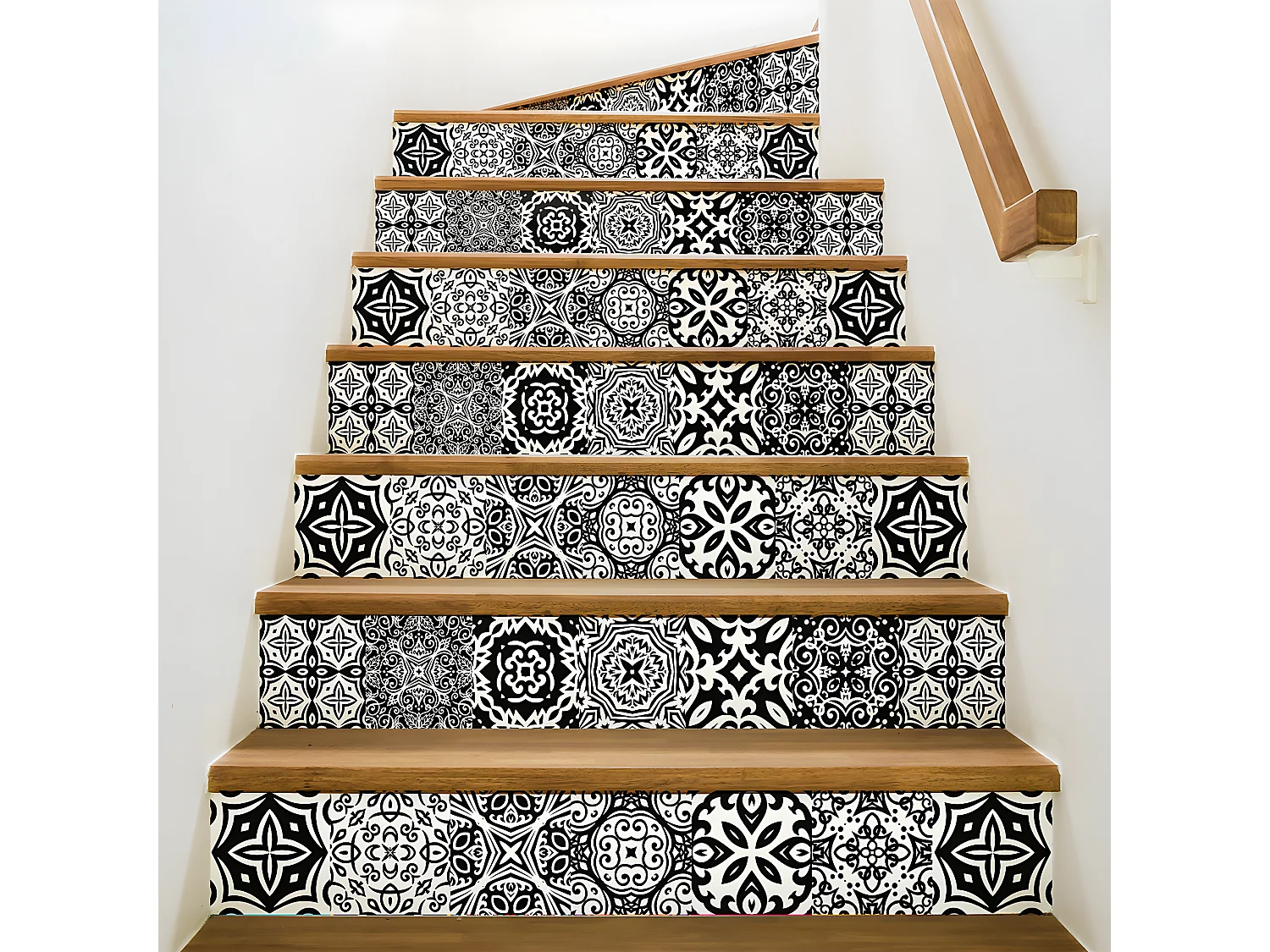 Stickers adhésifs escalier carrelages contremarche - LIANA - 2 bandes de 16.5x115.5cm