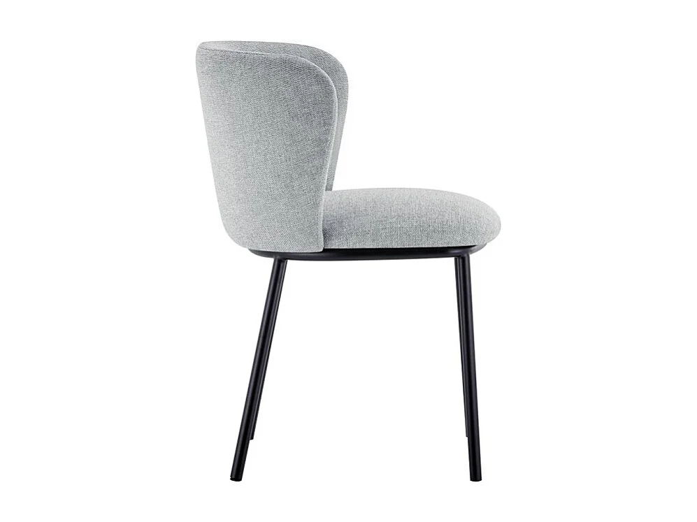 Chaise ARTHUS – Tissu gris clair avec pieds métal noir – H76 × L52 × P54 cm