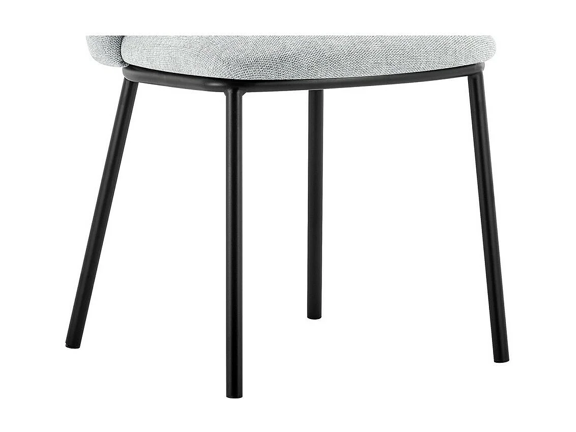 Chaise ARTHUS – Tissu gris clair avec pieds métal noir – H76 × L52 × P54 cm
