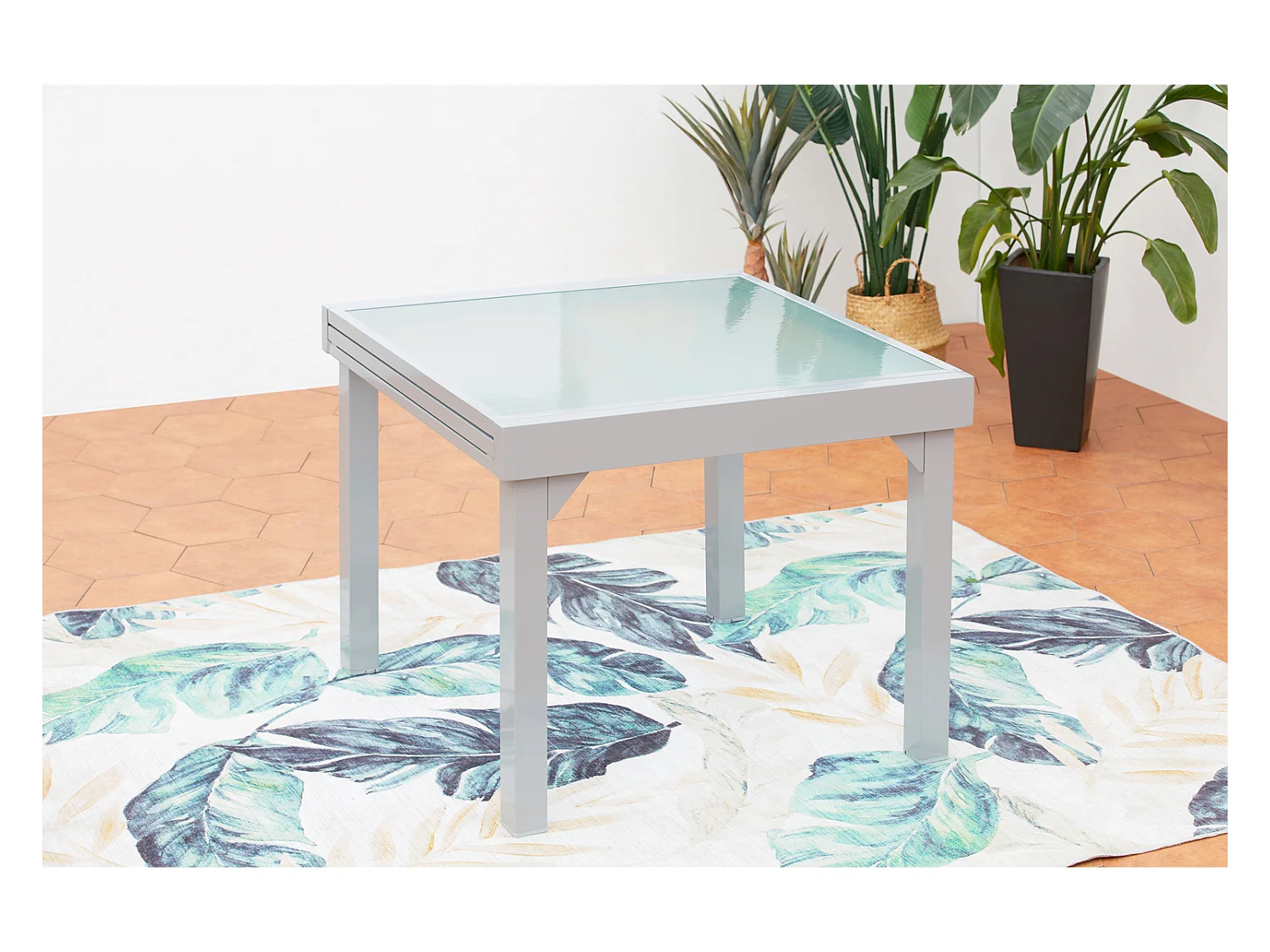 Table de jardin extensible 8 places en aluminium MOLVINA
