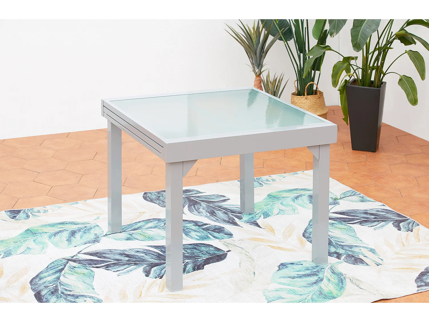 Table de jardin extensible 8 places en aluminium MOLVINA
