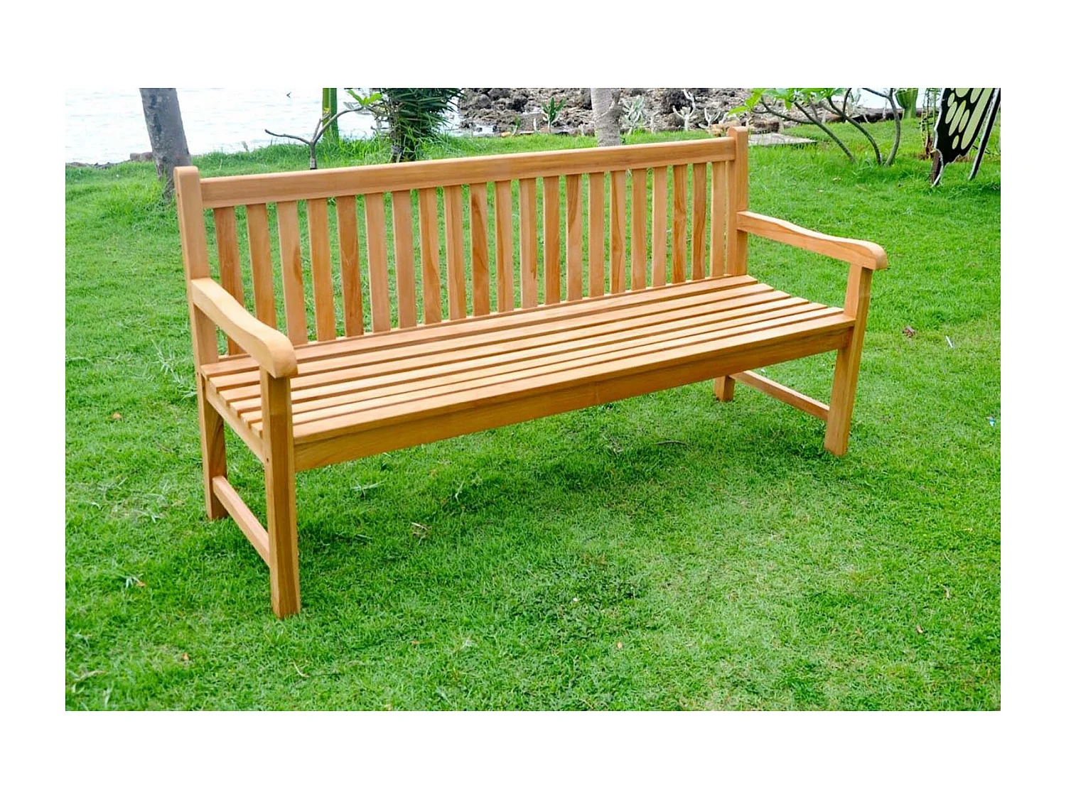 Banc teck 3 places KUALA