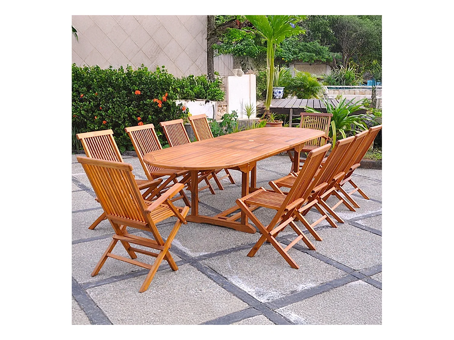 Table de jardin ovale 8 chaises et 2 fauteuils en teck huilé LUBOK