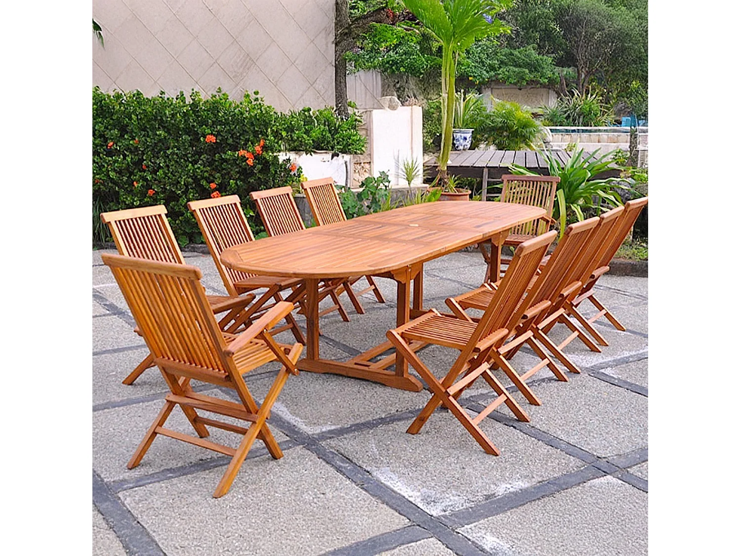 Table de jardin ovale 8 chaises et 2 fauteuils en teck huilé LUBOK
