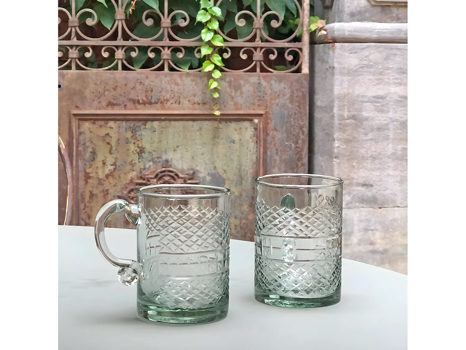 Set de 2 mugs en verre gravé