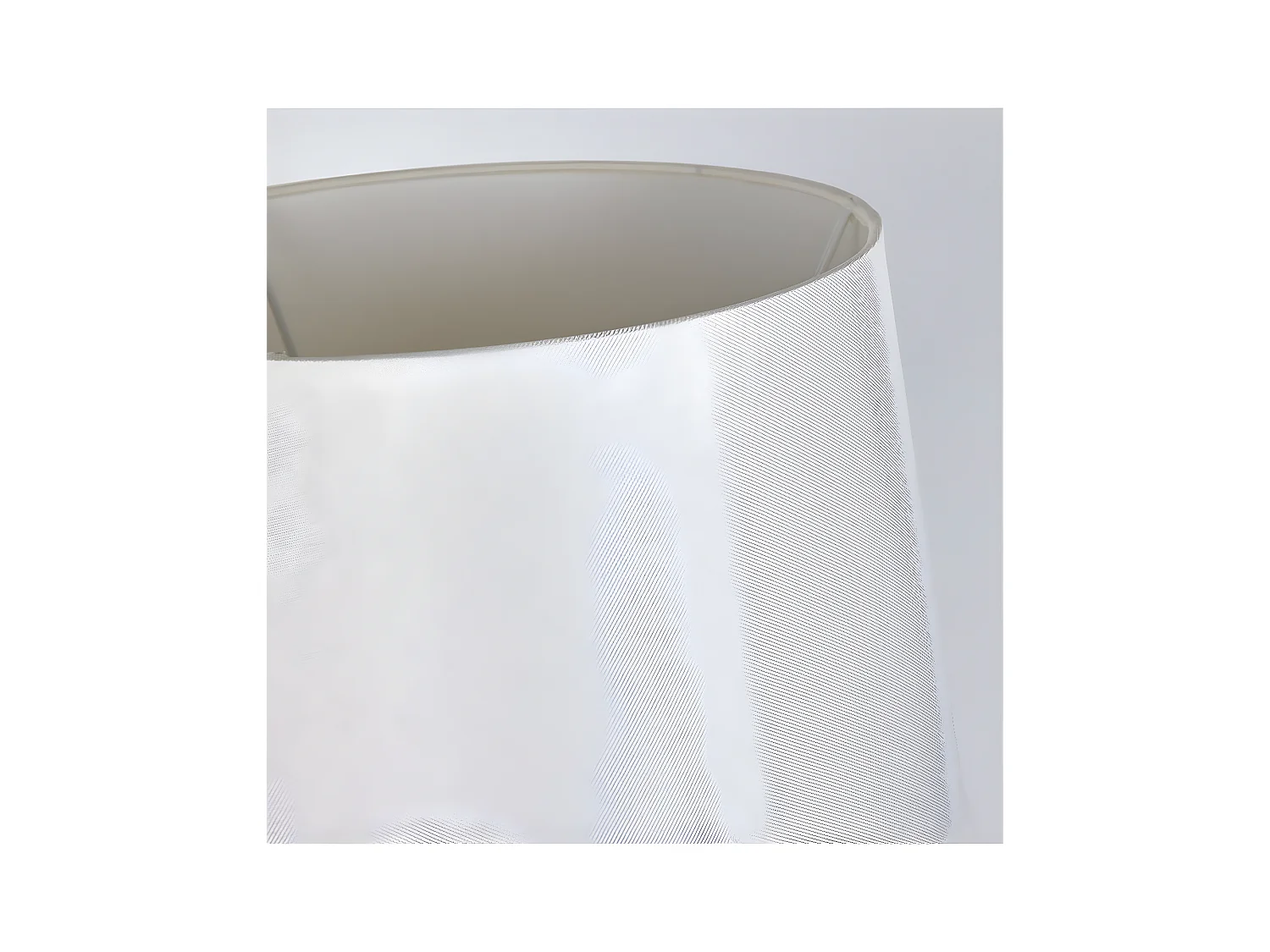 Lámpara de mesa 28*49 metal pie azul y dorado tulipa beige burdeos