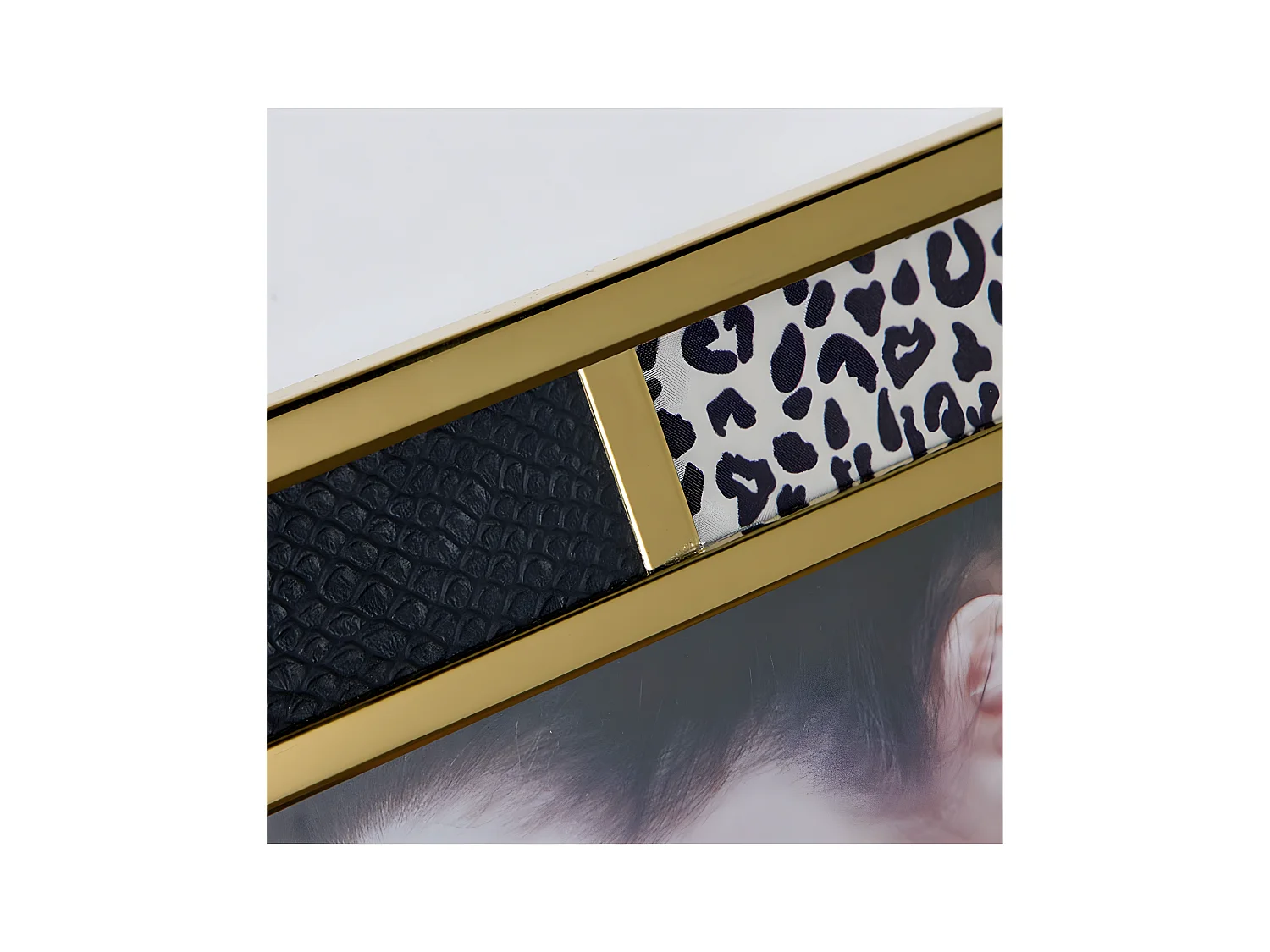 Portafoto 10*15 pu negro y leopardo metal dorado sintra