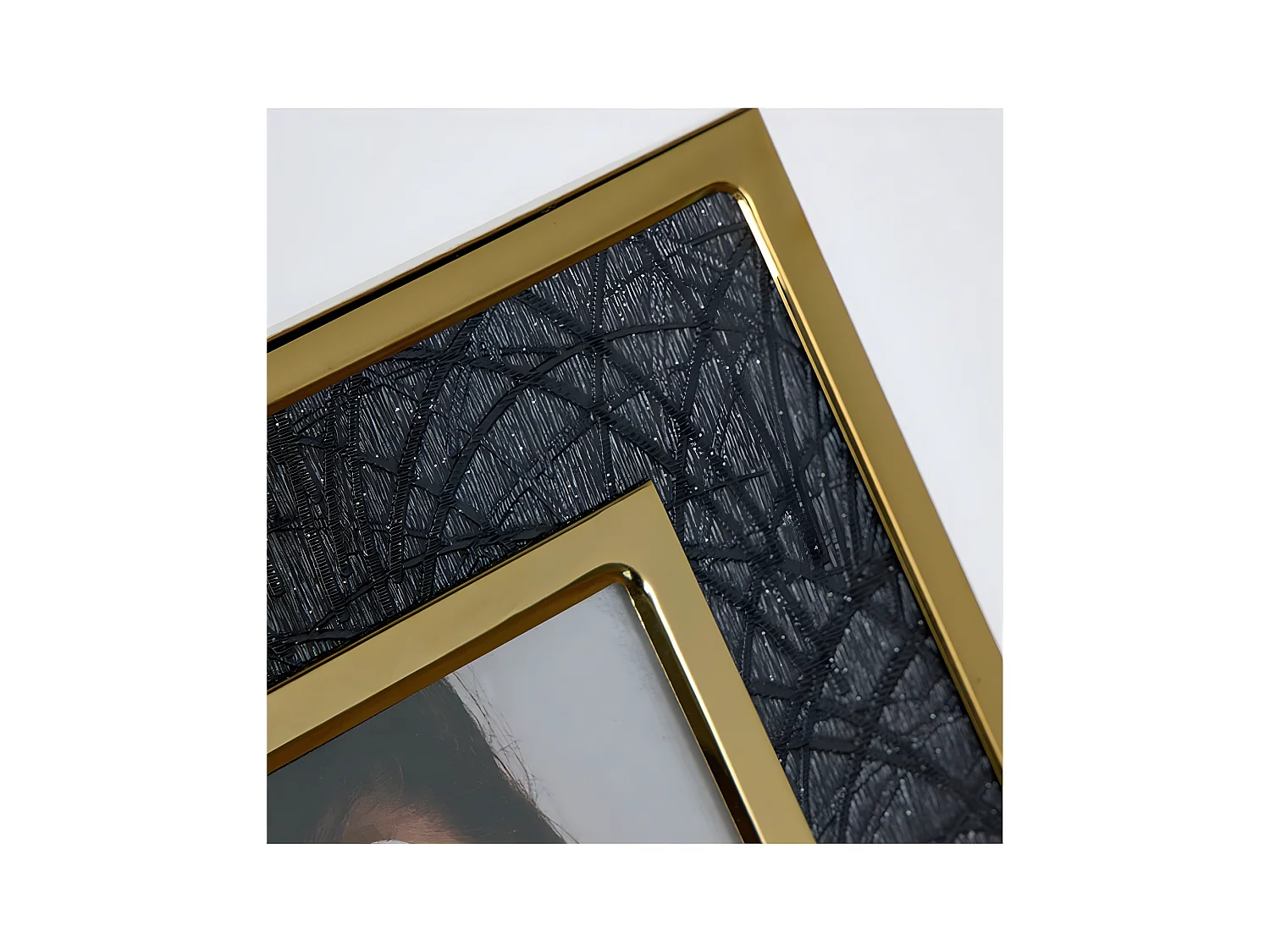 Portafoto 20*25 pu negro ondas metal dorado sintra