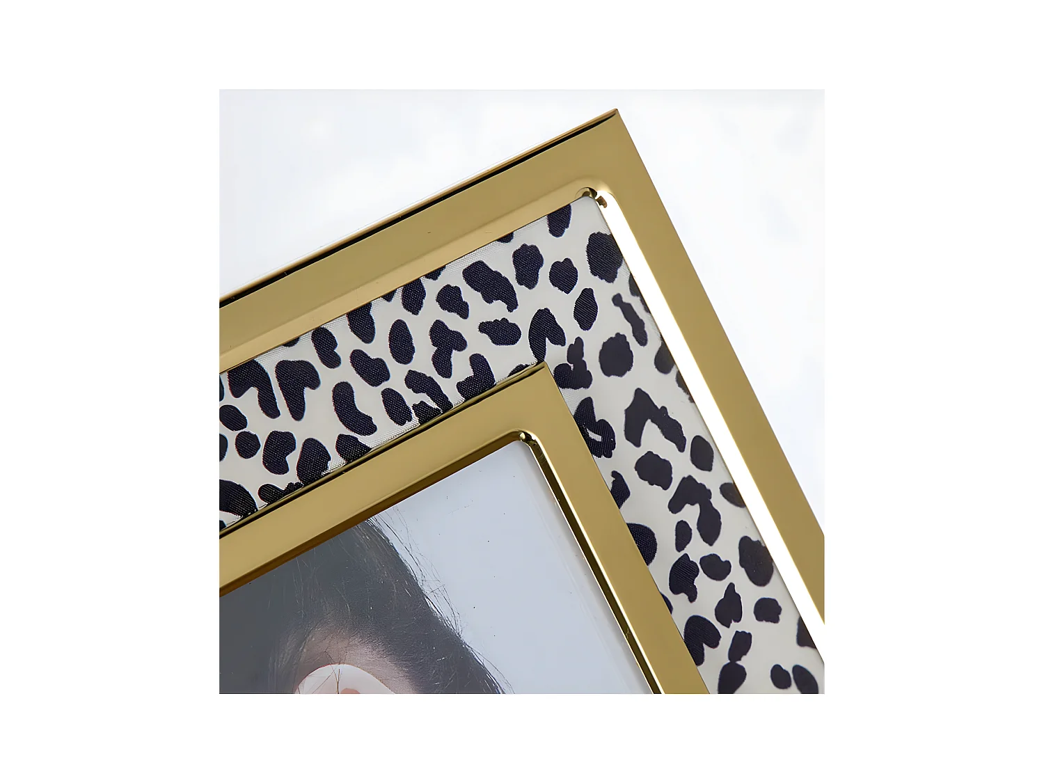 Portafoto 15*20 tela leopardo blanco y negro metal dorado sintra