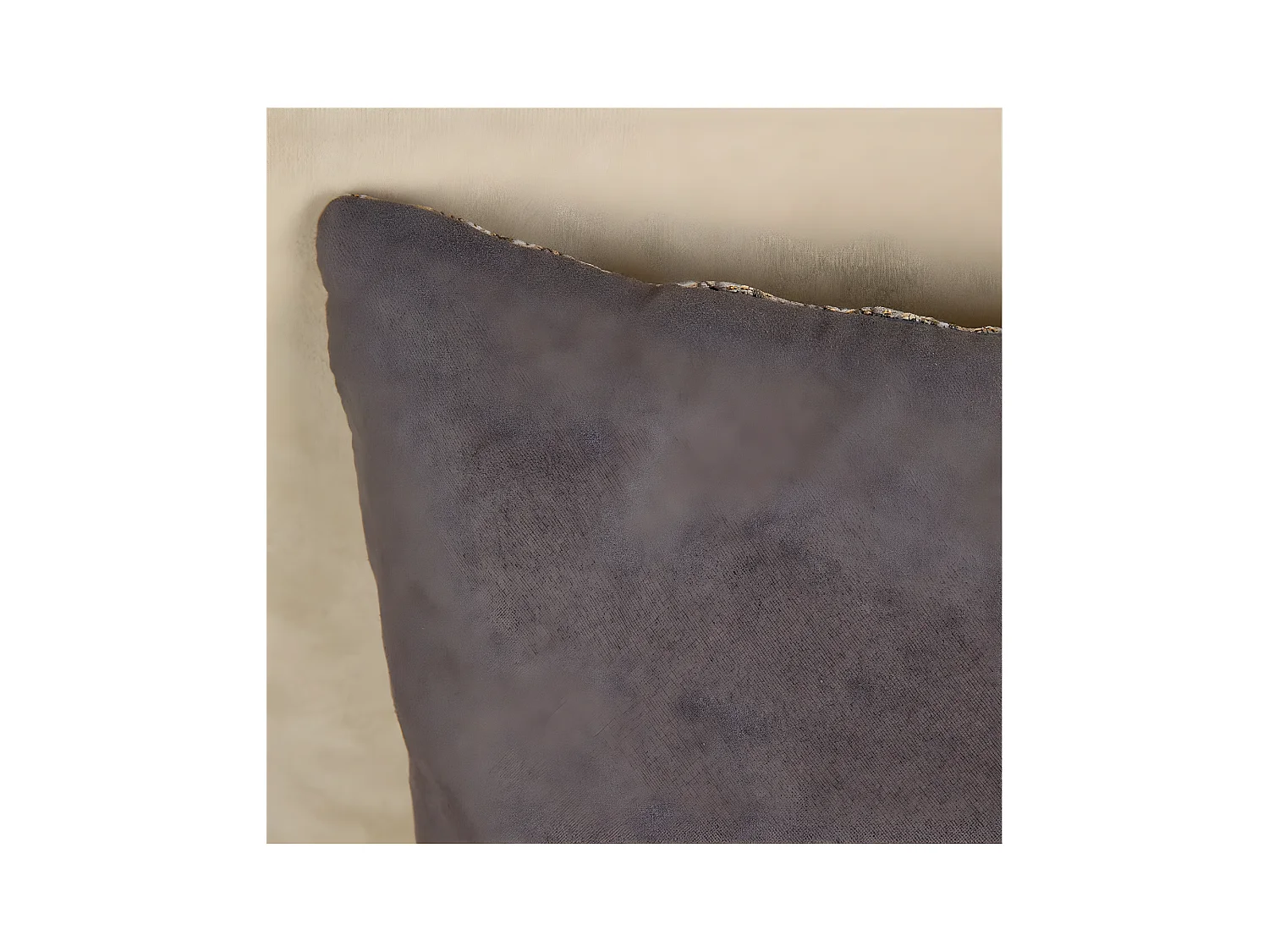 Cojin 50*30 tonos marrones dorados zig zag 300gr mika