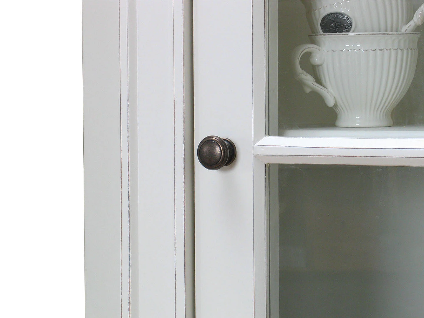 Amaretta Armoire d'angle vintage, blanc, vintage patiné, largeur 55 cm, hauteur 200 cm.