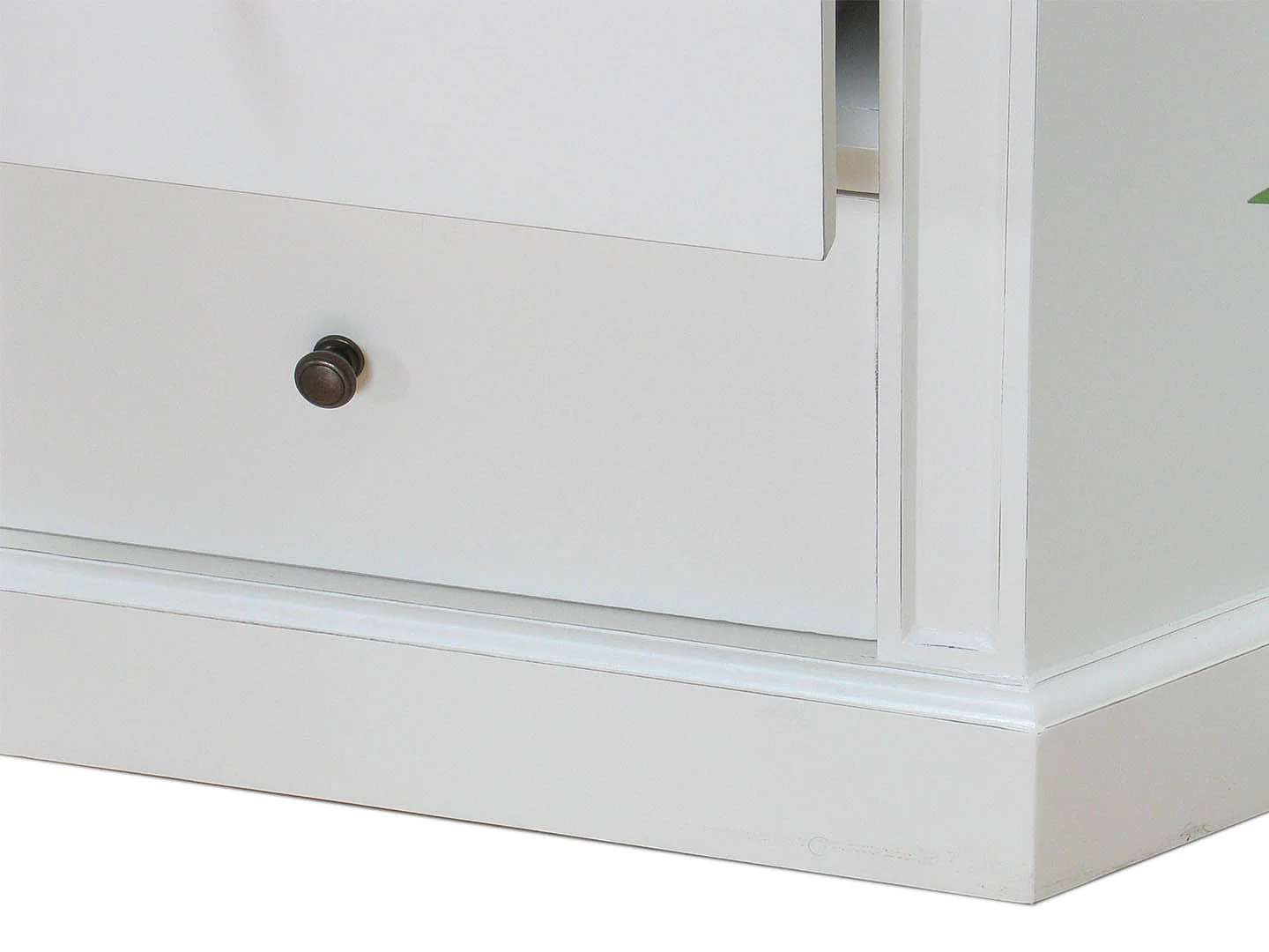 Amaretta Armoire d'angle vintage, blanc, vintage patiné, largeur 55 cm, hauteur 200 cm.