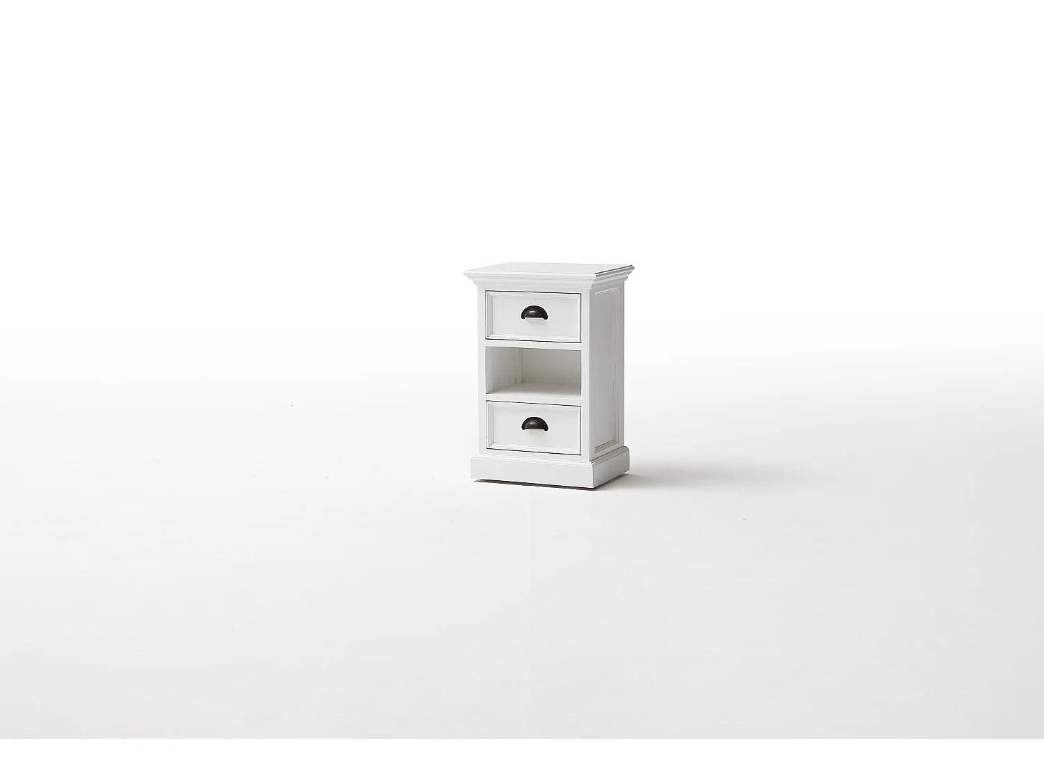 Halifax nachtkastje met 2 lades en 1 rotan mand, in wit.