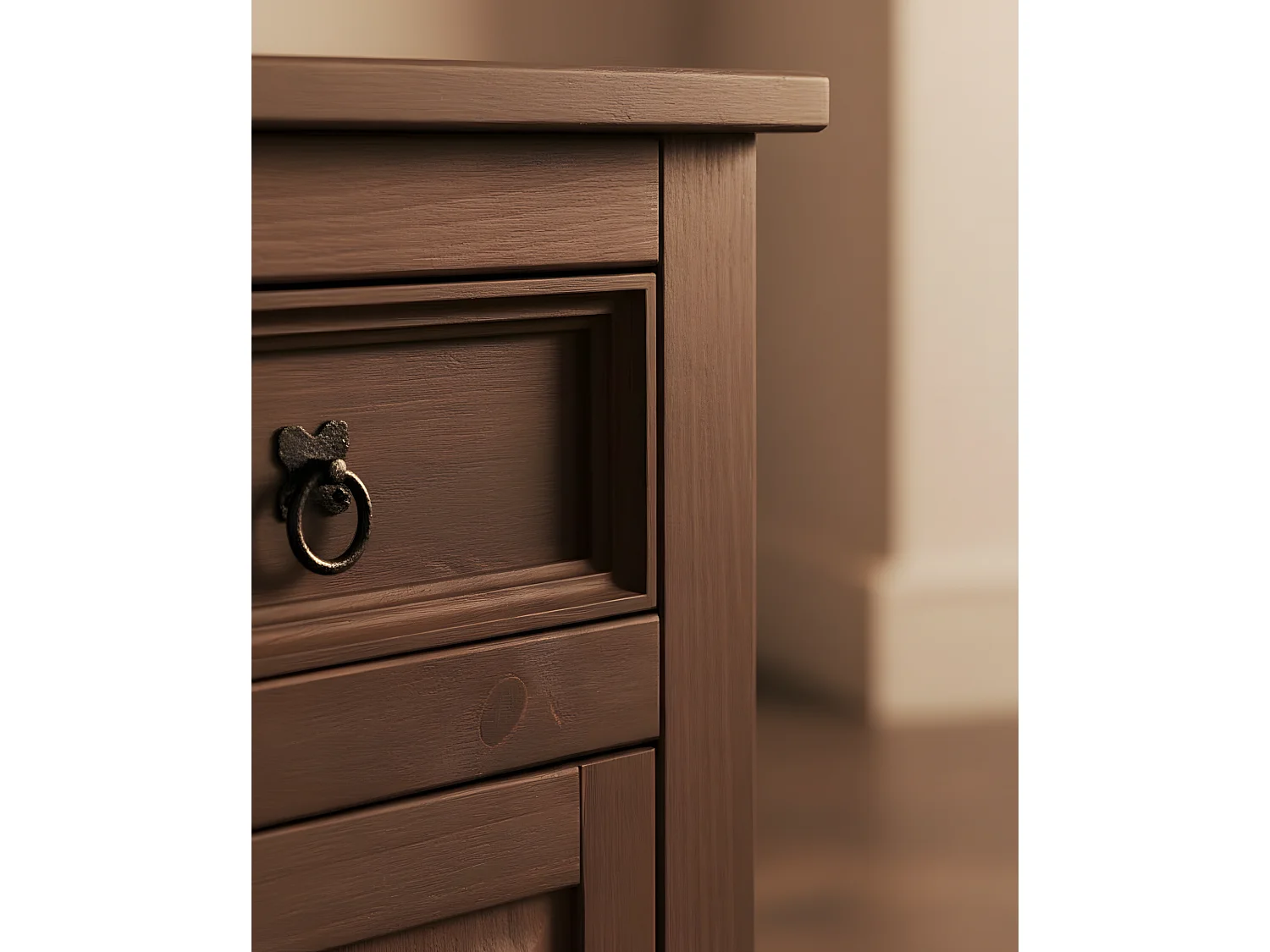 New Mexico Table de chevet, largeur 53 cm, hauteur 66 cm, avec 1 tiroir et 1 porte, teinte/cire dans un style colonial.