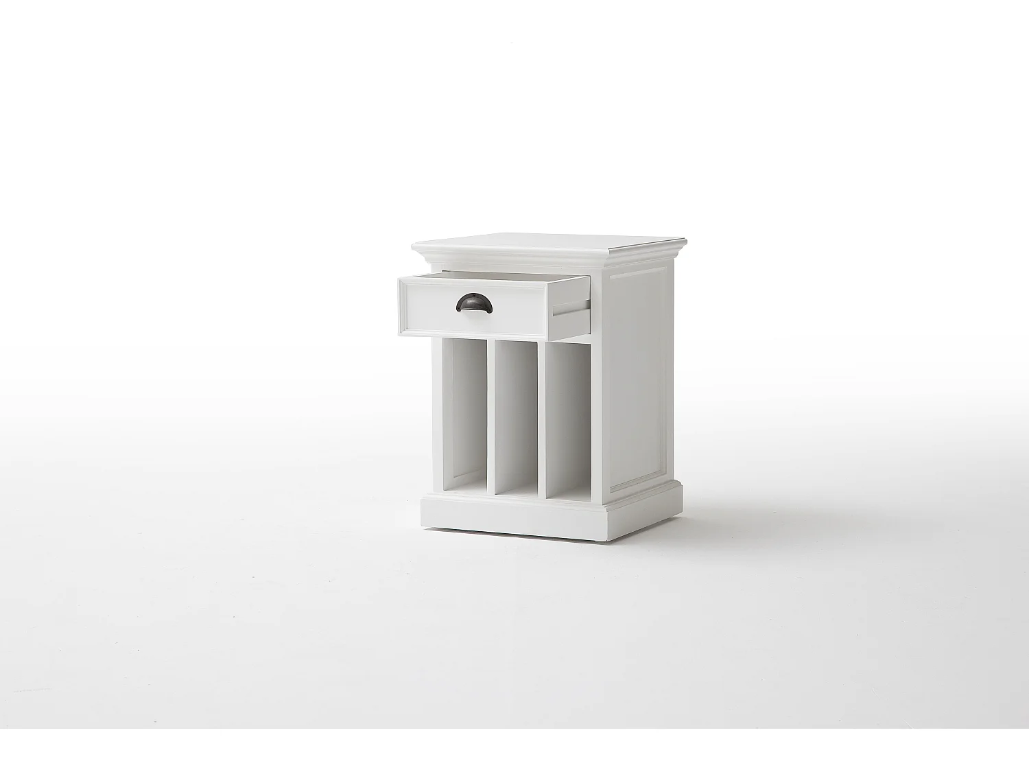 Halifax nachtkastje met lade, in wit.