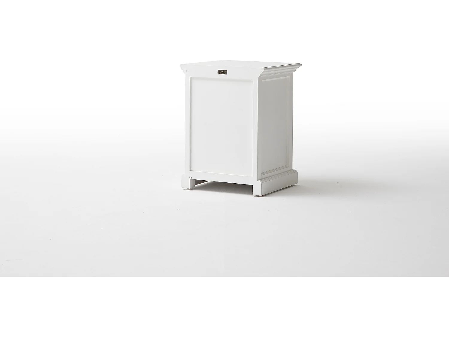 Halifax nachtkastje met lade, in wit.