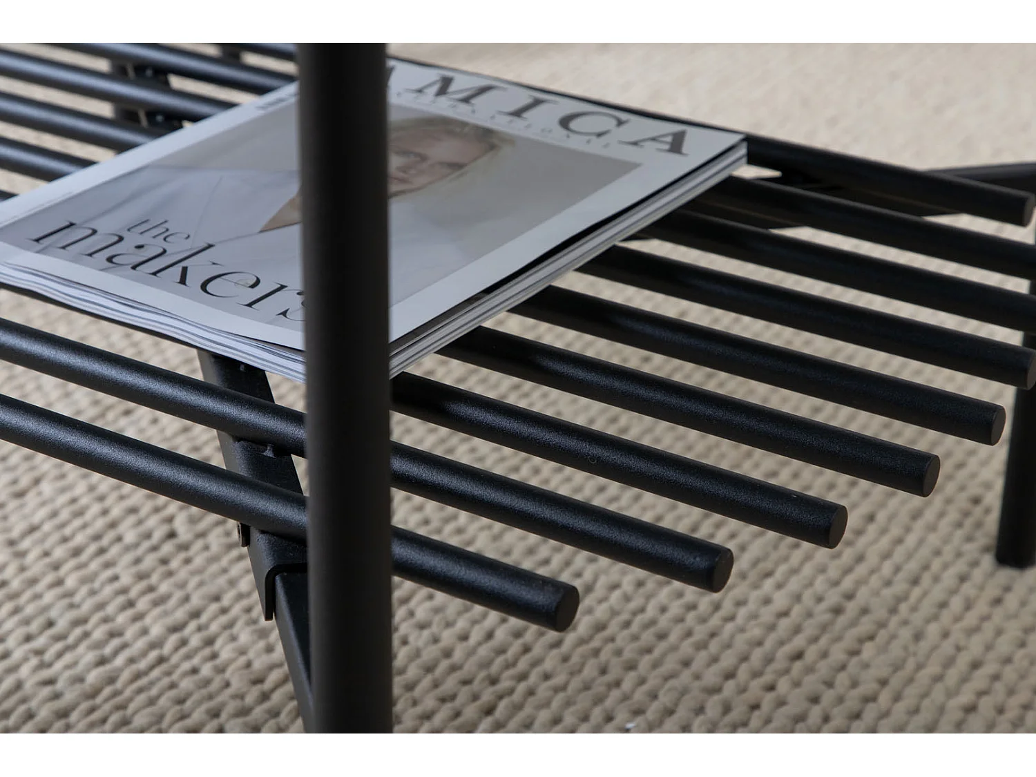 Table Basse en Verre "Von Staf" 80cm Noir Marbre