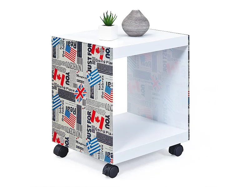 Flarry salontafel met witte en gekleurde glazen wanden.