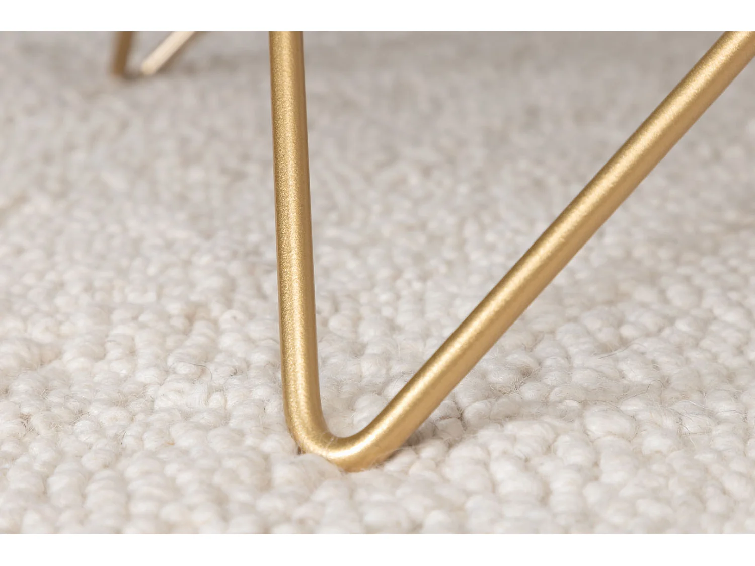 Table Basse en Verre Marbré "Tristar" 80cm Noir & Or