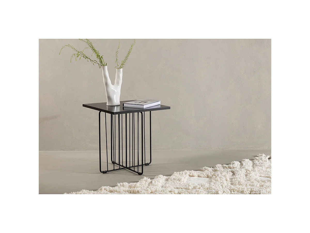 Dayton bijzettafel 40x40cm zwart.
