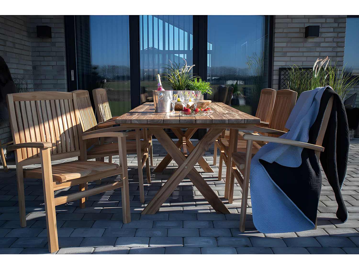 Muline Table de jardin 90x200 cm, en teck massif.