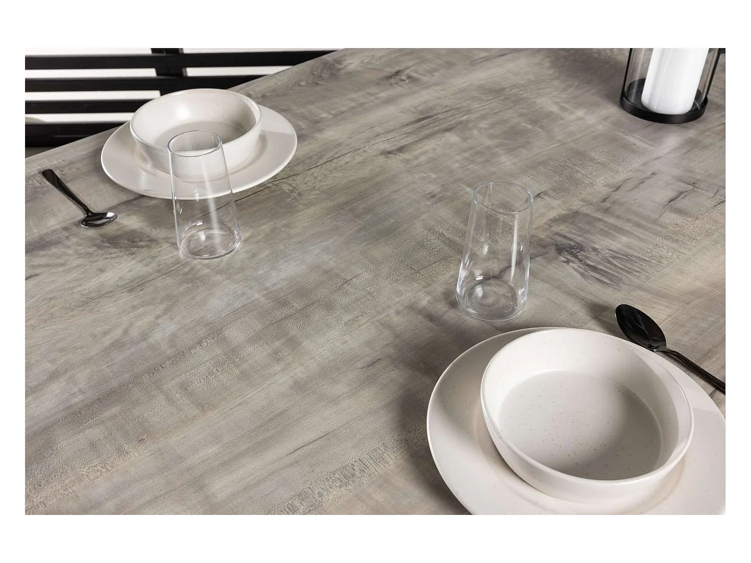 Llama Esstisch  weiß grau.