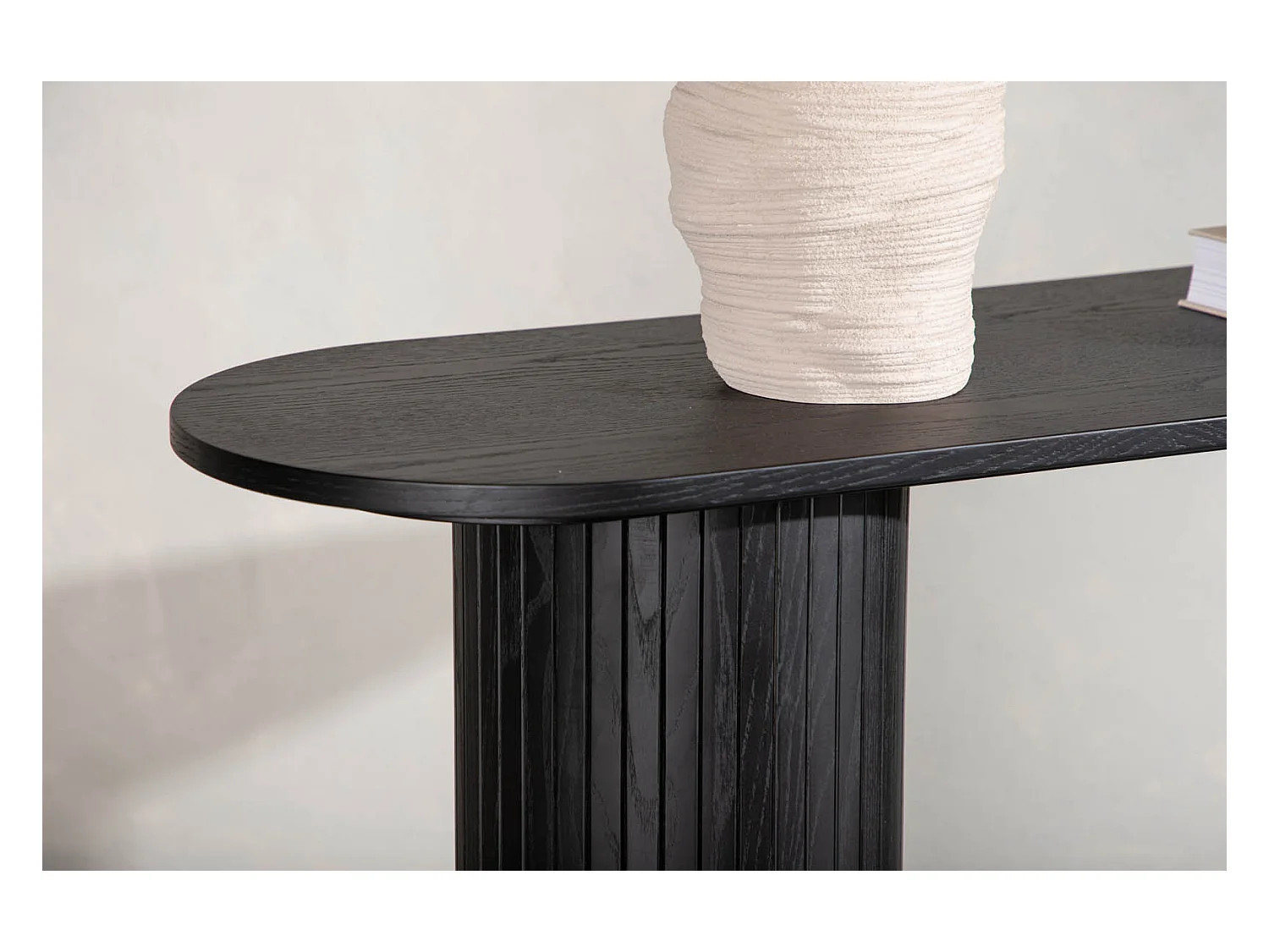 Bianca sidetable 40x130cm zwart.