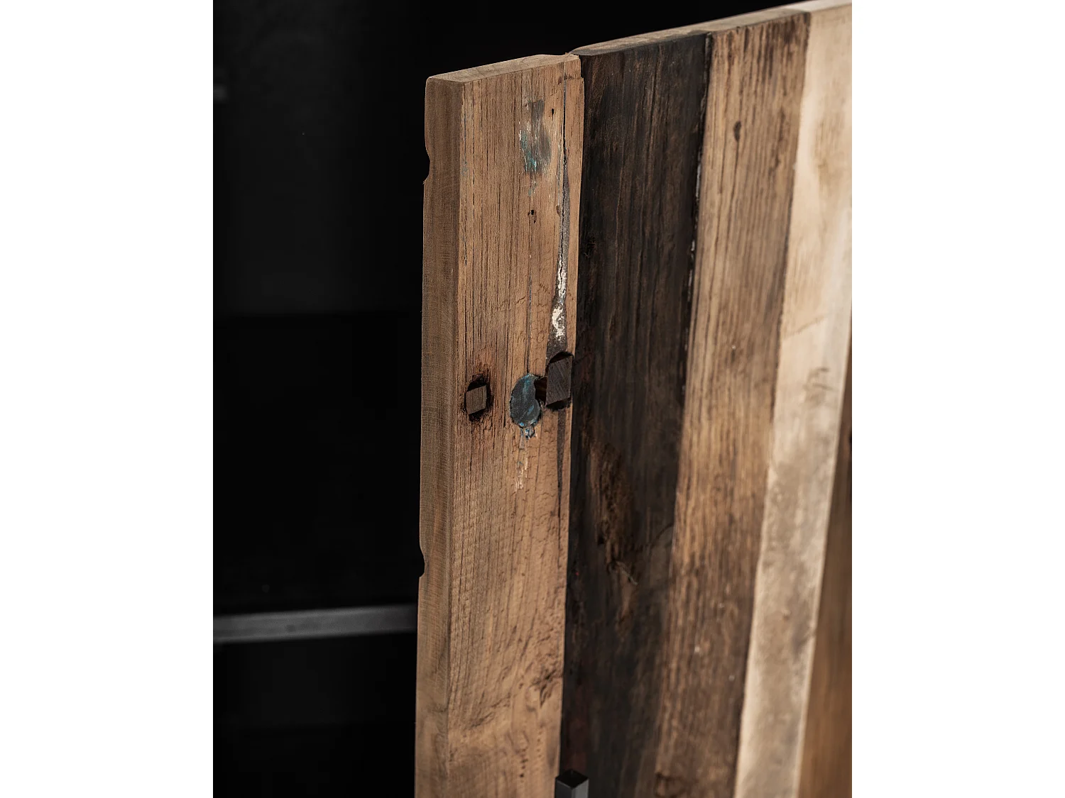 Rustika Sideboard mit 2 Türen, rustikales Bootsholz & schwarz.