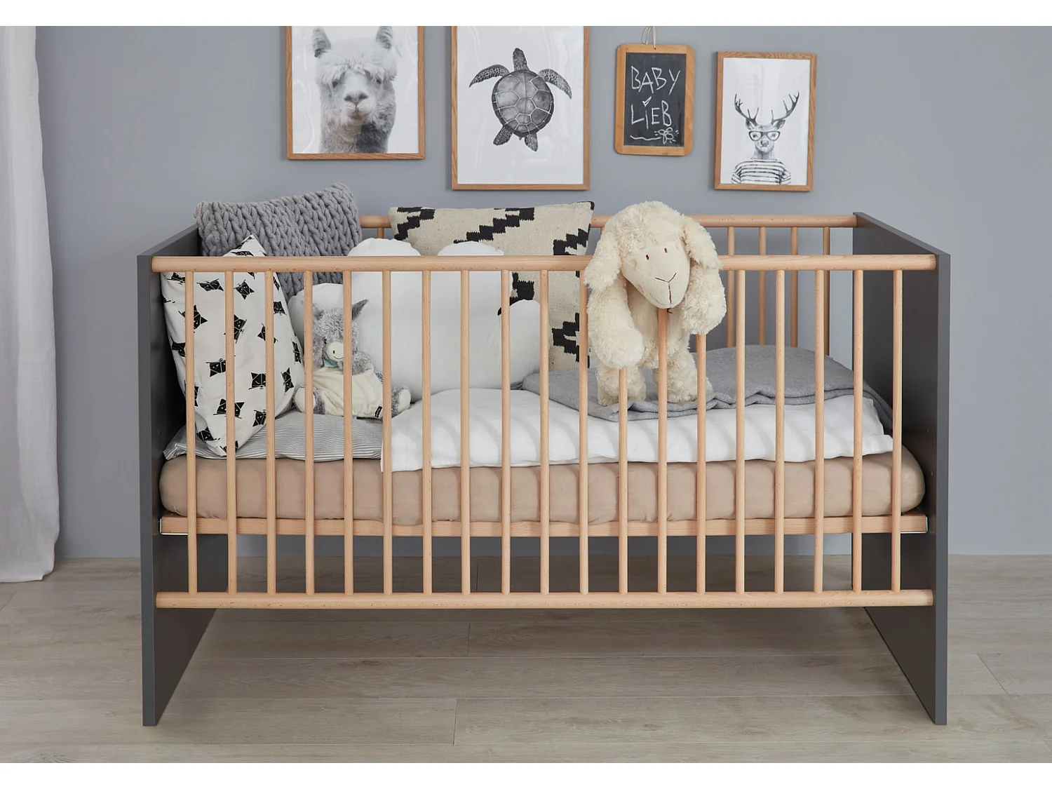 MatsBaby Lit bébé 1 espace ouvert, gris.