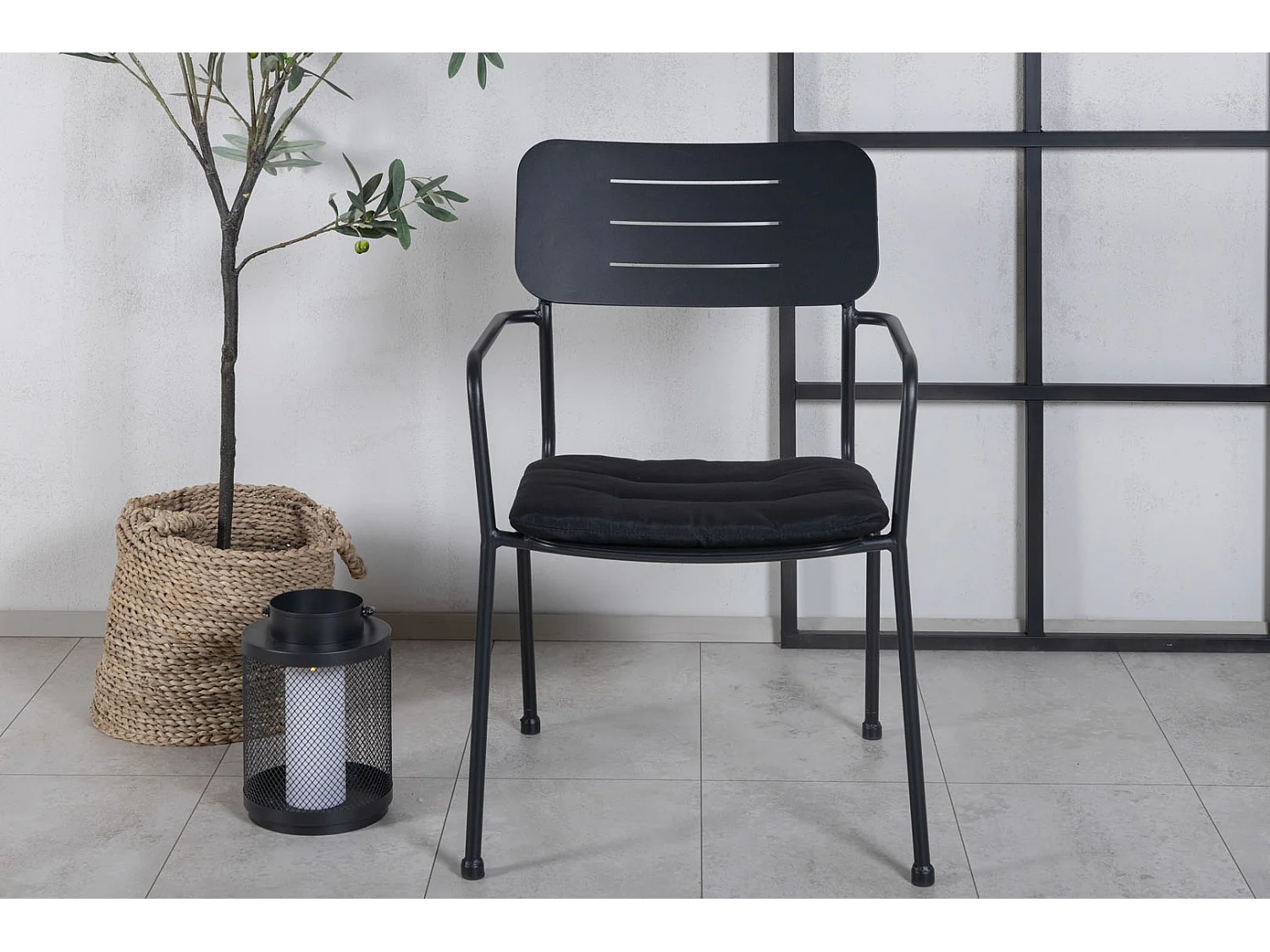 Nicke Chaise de jardin empilable, noir.