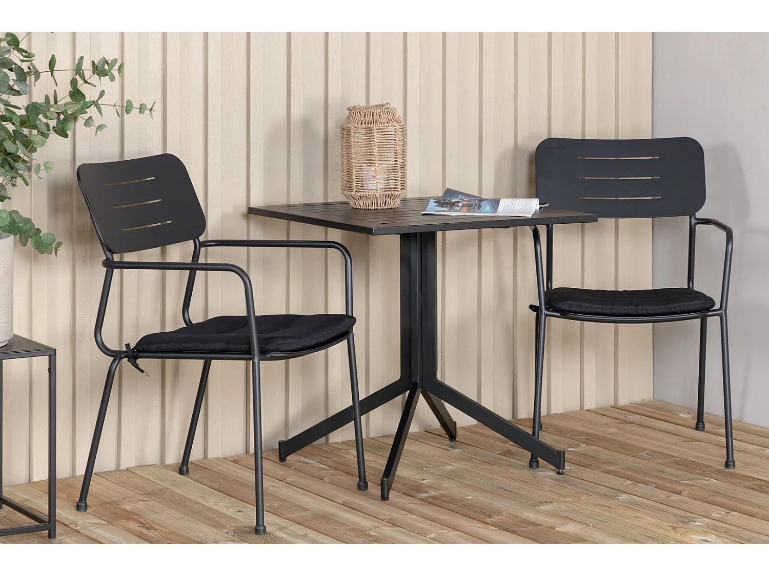 Nicke Chaise de jardin empilable, noir.