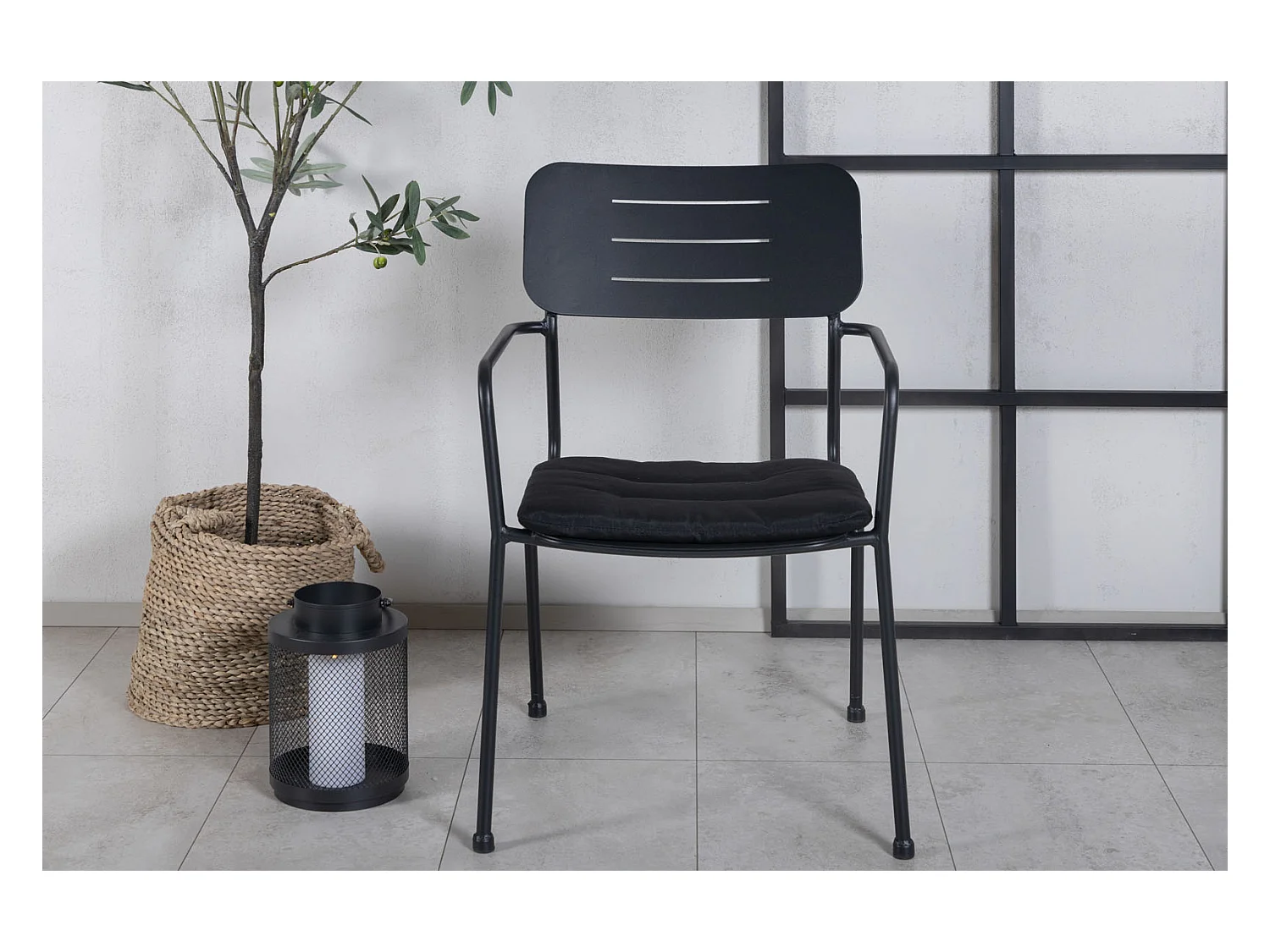 Nicke Chaise de jardin empilable, noir.