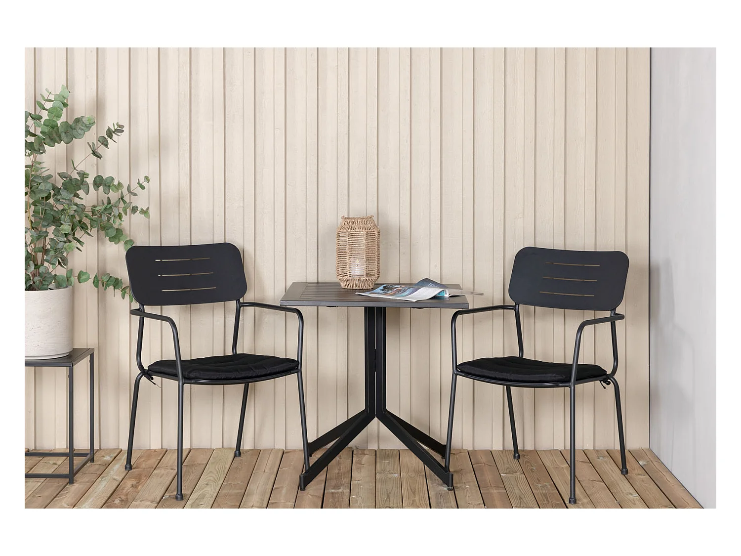 Nicke Chaise de jardin empilable, noir.