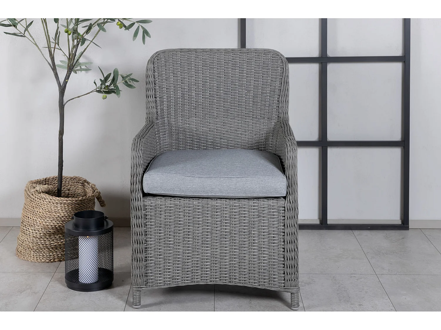 Wembley Chaise de jardin avec accoudoirs y compris coussin gris.