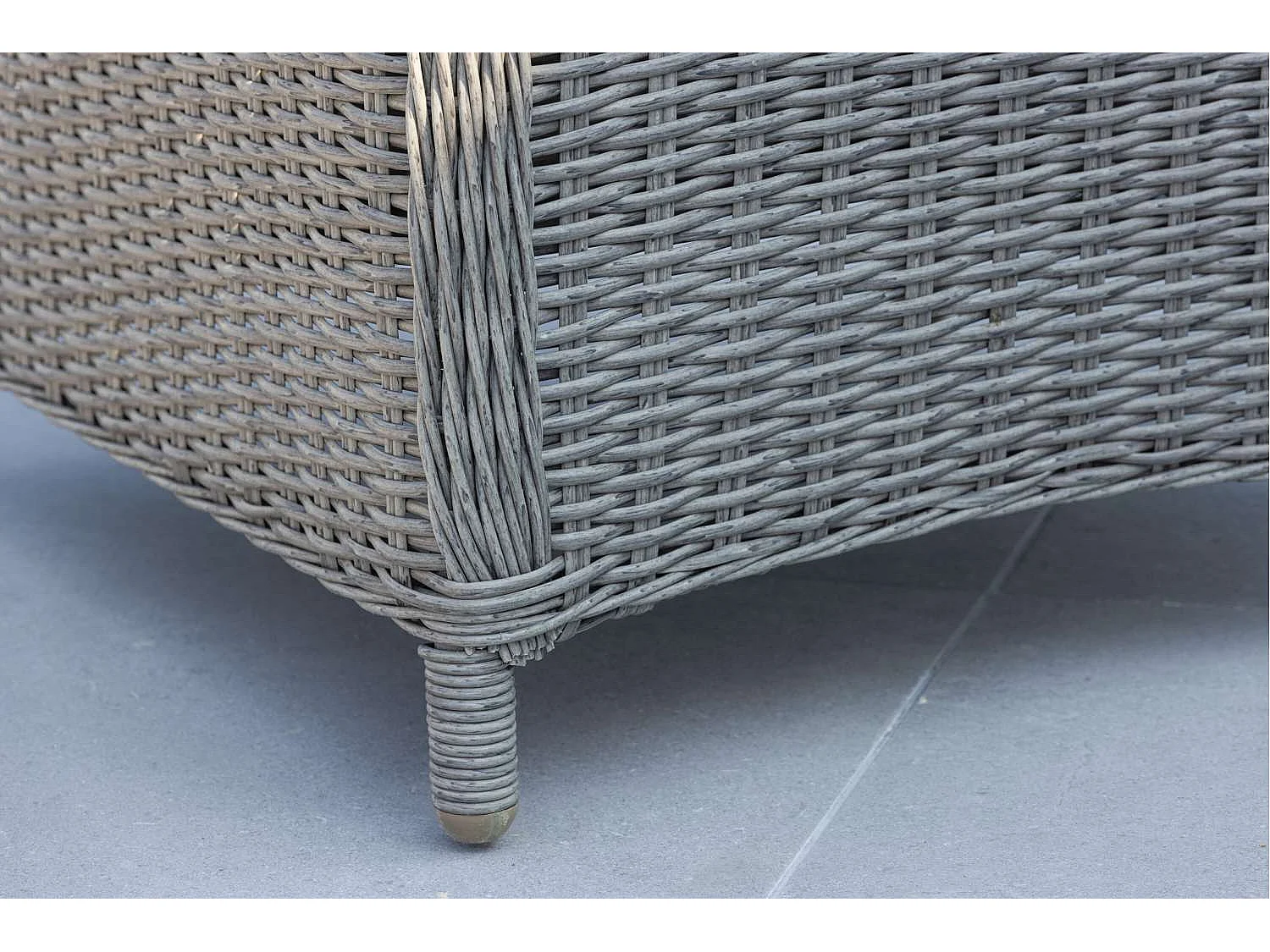 Wembley Chaise de jardin avec accoudoirs y compris coussin gris.