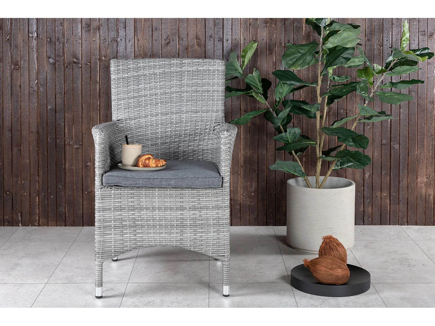 Malin Chaise de jardin avec accoudoirs, support d'assise inclus, empilable, blanc.